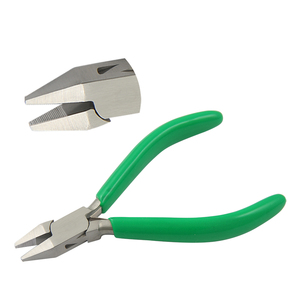 120mm Tapered Flat Nose Plier Serrated Jaws Spring PVC Handles for Jewelry Making Wire Holding OEM Customizable Crimping Fishing - Product Image 1
