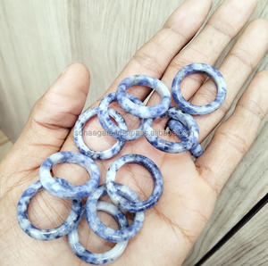 Increíble calidad de anillos de dedo de jaspe dálmata de piedras preciosas Ágata natural de alta calidad para joyería a la venta de Soha Agate - Product Image 5