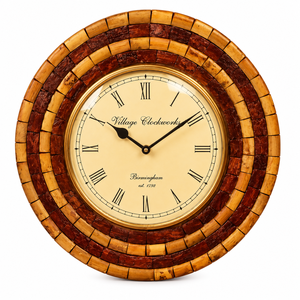Reloj de Pared Mecánico de Madera Hecho a Mano, 16 Pulgadas, Estilo Rústico de Bambú, Reloj Redondo con Esfera de Números Romanos para Sala de Estar - Product Image 1