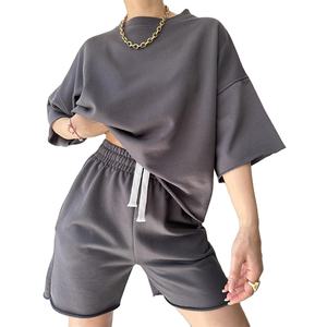 Ensembles 2 pièces pour femmes, tenues décontractées d'été, shorts et t-shirt, mode tendance, haut à manches courtes et ensemble de shorts - Product Image 3