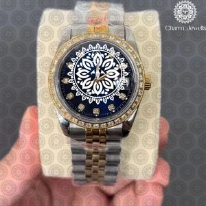 Charm Jewellis Montre à quartz analogique ronde incrustée de diamants pour femme, bracelet en acier inoxydable, fermoir pliant de 36 mm - Product Image 1