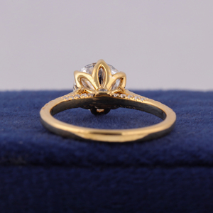 Anillo de Diamante de Laboratorio de 2.00 Ct, Corte Redondo, Engaste Catedral, Certificado IGI - Product Image 4