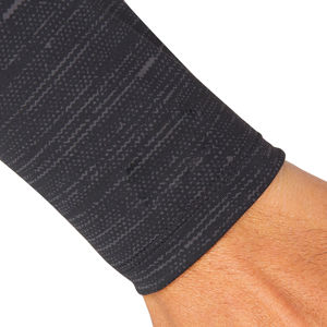 Impression de logo, faible MOQ, dernière conception 2026, rashguard léger pour hommes, fabrication en usine, vêtements de sport personnalisés pour garçons - Product Image 6