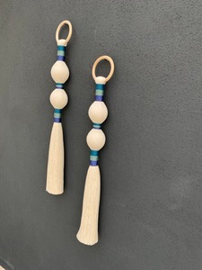 Juego de 2 Tapices de Macramé Blancos para Colgar en la Pared, Ideales para Decorar Esquinas de Sala de Estar, Complementan Espacios Pequeños en la Pared, de la India - Product Image 2