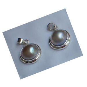 Perle blanche avec perle argentée, combinaison indonésienne avec argent 925k, cadre en argent de Bali, idéal pour pendentif. - Product Image 3