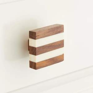 Perillas de Resina y Madera de Primera Calidad con Diseños Variados para Armarios y Organizadores de Gabinetes - Product Image 1