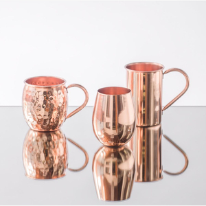 Ensemble de tasses à Moscow Mule en cuivre pur, fabriquées à la main, finition martelée, qualité alimentaire, avec logo personnalisé pour la vente en gros et les cadeaux - Product Image 1