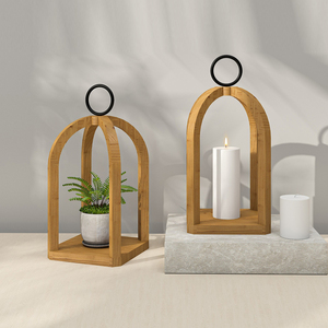 Farol de madera rústico con arco, marco de veta natural, diseño de jaula abierta y anillo superior negro para un toque de estilo rústico. - Product Image 4