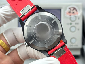 Montre mécanique automatique pour homme, exquise et romantique, de style poker, en céramique noire avec cadran blanc, décontractée et sportive, de luxe pour les affaires - Product Image 5