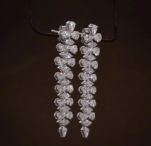 Boucles d'oreilles de luxe en argent 925 avec diamants de laboratoire, taille brillant, couleur VVS1 E, bijoux fins - Product Image 2
