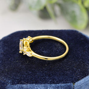 Anillo de Cóctel AMBER JEWELS con Diseño de Hoja Moderna, Geométrico, Estilo Hip Hop, con Diamante Cultivado en Laboratorio, Oro Sólido de 14K, Engaste de Puntas, Certificado IGI - Product Image 2
