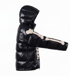 Blouson matelassé à capuche personnalisé pour homme – Manteau d'hiver streetwear avec fermeture éclair frontale, isolé, respirant et en polaire de qualité supérieure - Product Image 3