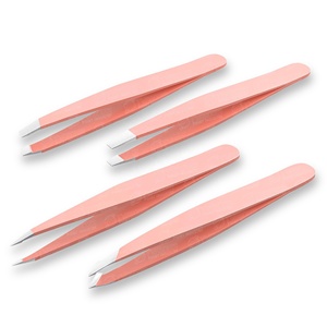 แหนบถอนขนตาปลอมทำจากสเตนเลสสตีลพร้อมที่จับสีดำและปลายเอียงโลโก้และสีที่กำหนดเอง - Product Image 1