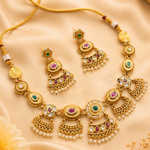 Conjunto de Joyería de Boda Tradicional India Étnica Pota Kundan para Mujer - Collar Chapado en Oro con Cristales de Imitación a Juego - Product Image 1
