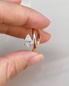 Anillo de Compromiso con Diamante Cultivado en Laboratorio de Corte Pera de 1.5 CT, Certificado IGI – Anillo Solitario de Diamante Pera Curvo en Oro o Plata - Product Image 2