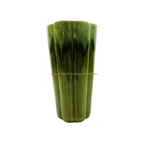 Jarrón de Resina Multicolor Hecho a Mano con Forma de Reloj de Arena |   Juego de Jarrones de Flores Esculturales Modernos para Decoración del Hogar Contemporánea - Product Image 5