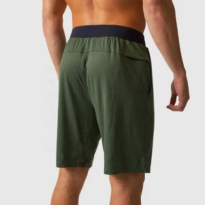 Shorts pour hommes en polyester 200 g/m² avec logo personnalisé OEM, vente en gros, respirants, pour la course et l'entraînement estival, sortie directe d'usine - Product Image 4