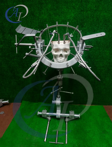 ASLING INTERNATIONAL AI-SIS-014 Soporte de Cabeza Neuroquirúrgico Radiolúcido de Acero Inoxidable, Manual, Giratorio 360 Grados, Premium para Clínica - Product Image 2