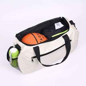 Bolsa Deportiva de Gimnasio con Diseño Personalizado, Bolsa de Viaje para Entrenamiento, Fitness, Yoga y Deportes al Aire Libre, Hecha en Pakistán - Product Image 4