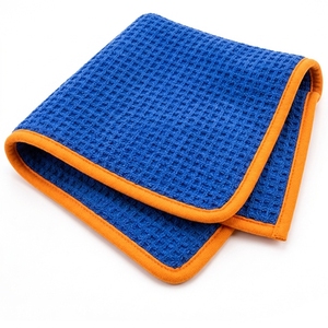 Serviettes de voiture personnalisées, très absorbantes, avec logo et taille brodés sur mesure, douces pour le nettoyage de la voiture, avec expédition et livraison. - Product Image 4