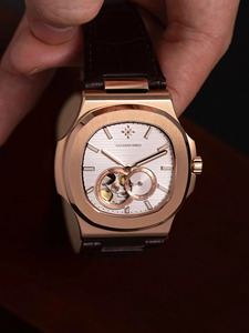 นาฬิกาอัตโนมัติสำหรับผู้ชาย Alexander Ferros 6312R-02 หน้าปัดแซฟไฟร์ สายหนัง ตัวเรือนสแตนเลสสตีล กันน้ำ ระบบกลไก สปอร์ต - Product Image 4