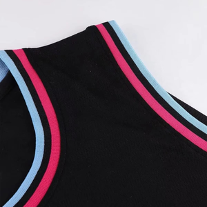 Ensemble d'uniformes de basketball personnalisés noir, rose et bleu clair – Maillot et short en sublimation, maille respirante, séchage rapide, tenue d'équipe, kit sportif OEM - Product Image 2