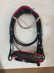 Brida de Doma para Caballos, Cómoda, de Exportación India, para Clubes Ecuestres y Actividades de Equitación al Aire Libre, Disponible a Buen Precio - Product Image 2