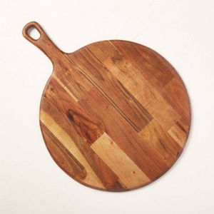 Tabla de cortar de madera de acacia ecológica al por mayor con asa, tabla de servir artesanal para cocina, bandeja para pizza para el hogar y exportación - Product Image 4