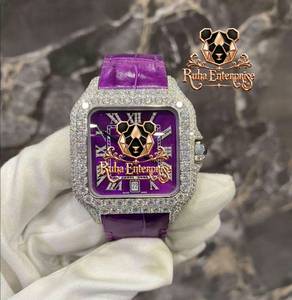 Fashionable <b>mens</b> Quartz <b>Watch</b> with a Curved Metallic Housing, Comfortable Silicone Bracelet, Decorative Dial and Elegant Case - Product Image 6