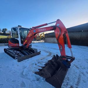 Livraison rapide, excavatrice Kubota U25 3S de 2,5 tonnes d'occasion en bon état, prête pour les besoins en matériel d'ingénierie et de construction - Product Image 5