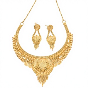 Colliers courts en or rempli 14K, 18K, 24K en gros, colliers de conception traditionnelle, ensemble de bijoux de mode plaqués or en laiton. - Product Image 1