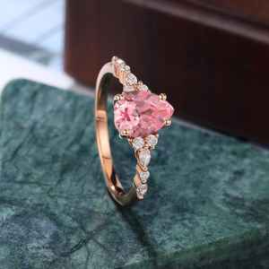 Bague de fiançailles en saphir rose de laboratoire avec accent de diamant, or rose, cadeau d'anniversaire, bijoux fins pour femmes - Product Image 2