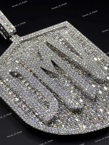 จี้เพชรโมอิสซาไนต์แบบกำหนดเอง ประดับเพชรเต็มตัว เงินแท้ 925 เครื่องประดับฮิปฮอปสุดหรู สำหรับผู้ชายและผู้หญิง - Product Image 3