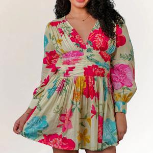 Minivestido Ecológico 100% Algodón Transpirable con Estampado Floral, Corte Ajustado y Cintura Elástica para Exportación a Mercados de Moda - Product Image 3