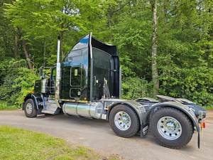 Camion Kenworth W900L 2003 d'occasion en bon état, 4 places, 131 000 km, 316 kW, 430 ch, 6 cylindres, transmission automatique - Product Image 6