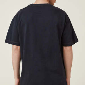 เสื้อยืดคอกลมทรงบ็อกซ์ฟิต ผ้าหนา ยับยาก สำหรับผู้ชาย ขายส่ง เสื้อยืดทรงบ็อกซ์ฟิต ระบายอากาศได้ดี เสื้อยืดวินเทจสำหรับผู้ชาย - Product Image 3