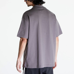 เสื้อยืดคอกลมผู้ชาย สีพื้น ผ้าฝ้าย แขนสั้น ทรงปกติ โอเวอร์ไซส์ สไตล์สตรีทแวร์ เสื้อพูลโอเวอร์สำหรับฤดูร้อน - Product Image 2