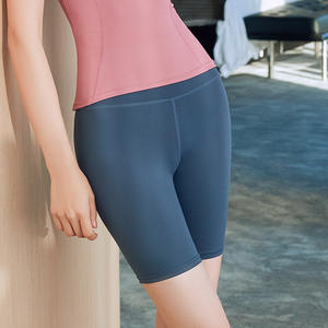 Shorts de sport pour femmes grande taille, personnalisés, respirants, à séchage rapide, avec taille haute croisée en V, pour la course et la gym - Product Image 6