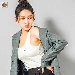 Camisetas sin mangas de cuello redondo de punto transpirable llamativas con diseño impreso de logotipo personalizado para mujer - Product Image 5