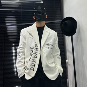 เสื้อเบลเซอร์โอเวอร์ไซส์ลายกราฟฟิตีสำหรับผู้ชาย สีดำขาว สไตล์สตรีทแวร์ลำลอง เสื้อแจ็คเก็ตสูทสุดเทรนด์ย้อนยุค ผ้าฝ้าย ของขวัญสำหรับเขา - Product Image 2