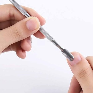 Pousse-cuticules en acier inoxydable durable pour le nettoyage des cuticules, la manucure, la pédicure, les soins des ongles, la préparation des ongles et l'élimination des peaux mortes - Product Image 2