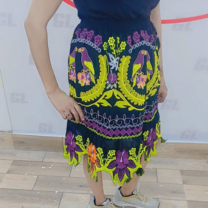 Jupe décontractée brodée pour femme de qualité supérieure, taille naturelle, en coton écologique à séchage rapide, motif tribal des îles de Micronésie - Product Image 2