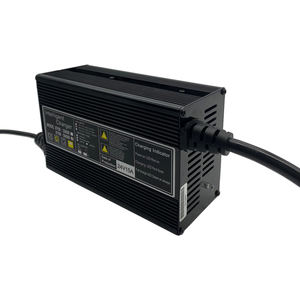 Cargador de Batería Inteligente XYM 12V-48V LiFePO4, para Baterías de Plomo-Ácido y de Iones de Litio, para Botes Eléctricos, Scooters y Autos Eléctricos - Product Image 4