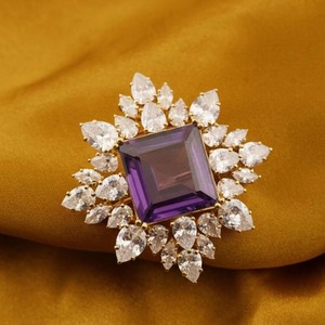 Broche unique en argent 925 plaqué or 14 carats, style victorien, avec cristal d'améthyste éclatant, pierre de naissance de février, sertie de pierres, cadeau de mariage pour femmes et hommes - Product Image 3
