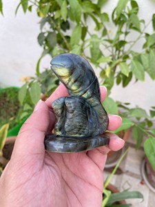 Figura de Delfín de Labradorita |   Escultura Marina de Cristal Tallada a Mano para Coleccionistas y Minoristas de Regalos - Product Image 2