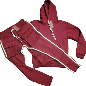 ชุดเซ็ตเสื้อฮู้ดดี้โอเวอร์ไซส์ผ้าฟลีซสะท้อนแสงแบบ ODM สำหรับผู้ชาย พร้อมกางเกงขายาวสองชิ้น สำหรับสตรีทแวร์ - Product Image 5