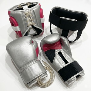 Set de Boxeo Profesional 2026 de Cuero Vacuno Genuino Premium, Guantes de MMA con Cordones para Adultos, Alta Calidad, Absorben la Humedad - Product Image 6