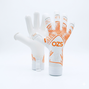 <b>Elite</b> Soccer Goalkeeper Gloves Custom Logo Leather Professional Football Goalie Gloves Outdoor Breathable Waterproof UV - Product Image 2