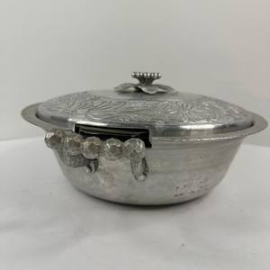 Casserole en acier inoxydable de qualité alimentaire |   Matériau sans odeur avec couvercle sécurisé pour le stockage d'aliments chauds - Product Image 2