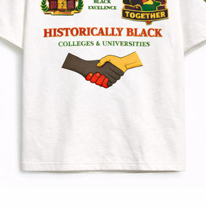 Camiseta gráfica HBCU con estilo, con estampados llamativos y vibrantes inspirados en la cultura negra, la moda urbana y las tendencias urbanas modernas. - Product Image 2